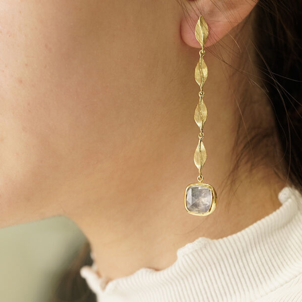 White gold leaf earring with moonstone Earrings Earrings